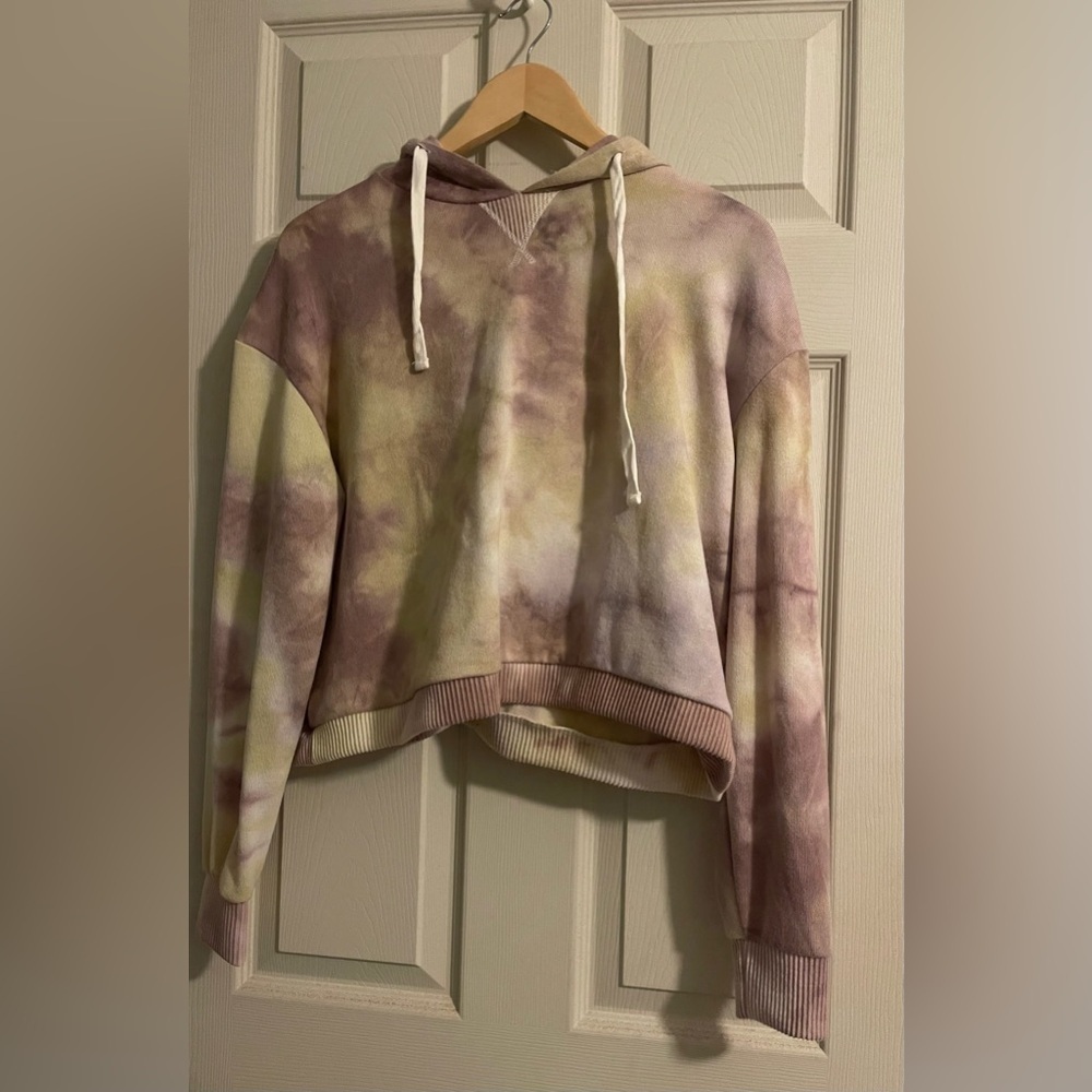 Tie-Dye Hooded Sweater - Purple and Cream​​​​